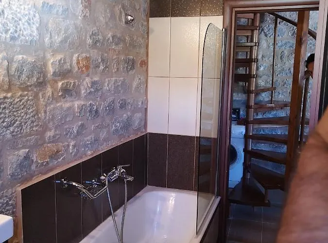 παραδοσιακός πύργος *
