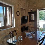 παραδοσιακός πύργος Yerolimin