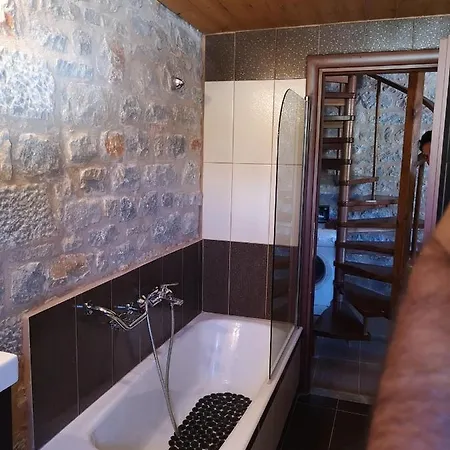 παραδοσιακός πύργος *